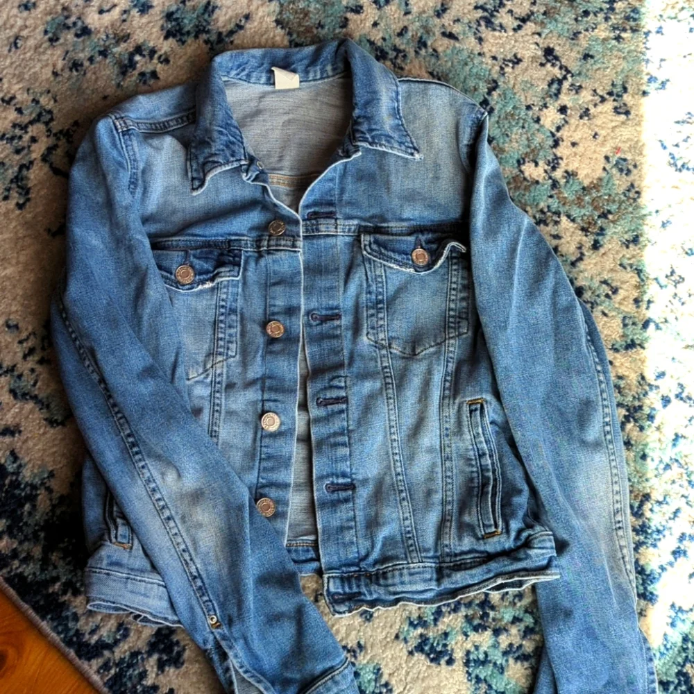 &denim Jean Jacket - Picture 1 of 2
